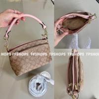 ราคา โปรพิเศษ กระเป๋าโค้ช พร้อมส่ง กระเป๋าสะพาย โค้ช สามซิป 1136 (22248074915)