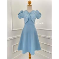 ราคา N527 ชุดเดรสผ้าทอลาย แต่งกั๊กติดโบว์ แขนกลีบบัว กระโปรงบานทรงย้วย อัดกาวทั้งชุด น่ารักมากกก (22032367112)