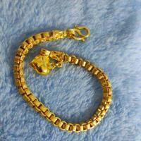 ราคา ข้อมือทองหุ้ม1บาทมีลายสามห่วงห่วงคู่แปดเหลี่ยมโปร่งผ่าหวายหวายขีดนูนทาโร่ทาโร่ขีดนูนทาโร่เหลี่ยม (19887262554)