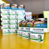 ราคา ฟิลม์สี Fujifilm 400 หมดอายุ 10 2025 11 2025 (22106623848)