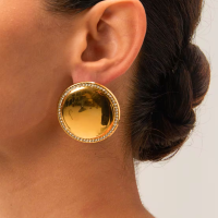 ราคา Rhinestone Zircon Smooth Geometric Stud Earrings (22065529567)