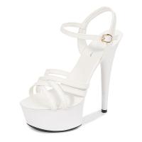 ราคา รองเท้าส้นสูงพิเศษเซ็กซี่แบบใหม่ฤดูร้อนปี2021รองเท้าแตะส้นเข็ม14ซม รองเท้าไซส์ใหญ่ผูกเชือกสีดำเบอร์44ส้นสูงมาก (20033112868)