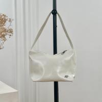ราคา Atipashop BASIC BAG กระเป๋า สะพายข้าง ปักโลโก้ (21937397996)