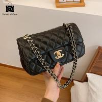 ราคา Pursuit of Purse กระเป๋าสะพายกระเป๋าผู้หญิงแบบใหม่กระเป๋ารูปสี่เหลี่ยมขนมเปียกปูนที่มีพื้นผิวเรียบง่ายและทันสมัยกระเป๋าสี่เหลี่ยมขนาดเล็กที่มีสายโซ่สะพายไหล่เดียวสไตล์ชาแนล (22191065612)