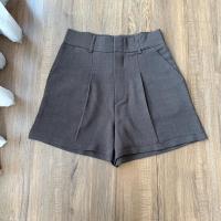 ราคา กางเกงขาสั้นผ้าโซดา งานตะขอหน้าซิปหน้าเอวสูง รหัส SODA (21893999074)