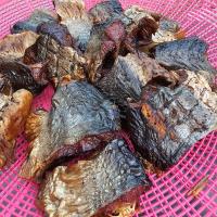 ราคา ปลาสวายย่างรมควัน หั่นชิ้น หอมๆใหม่ๆจากเตา เกรดส่งออก 500กรัม 10 15ชิ้น (22275952846)