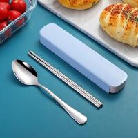 ราคา ชุดมีด ส้อม และช้อนแบบพกพาสามชิ้น ช้อนส้อมพกพา มีให้เลือก 3 สี ชุดช้อนส้อมพกพา กล่องใส่ช้อน กล่องช้อนส้อม (21875237867)