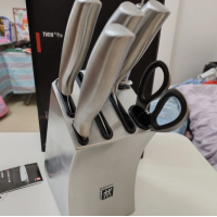 ราคา มีดทําครัวชุดครัว Zwilling เยอรมนี มีดทําครัวตัดกระดูกแบบสแตนเลสแบบ 7 ชิ้น (22351798334)