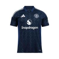 ราคา เสื้อฟุตบอลชุดเยือนล่าสุด 24 25 ของเเท้ ADIDAS MANCHESTER UNITED 2024 2025 AWAY REPLICA JERSEY NIGHT INDIGO (22434414973)