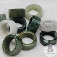ราคา แหวนหยกพม่าแทั หยกแท้ ทรงกระบอก ทรงปลอกมีด Jadeite Type A (18737047534)