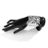 ราคา กำไลใบไม้โลหะกลวงลายดอกไม้สำหรับผู้หญิงเครื่องประดับงานแต่งงานงานปาร์ตี้เปิดกำไลข้อมือกว้างปรับได้ (19606489108)