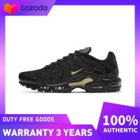 ราคา เคาน์เตอร์ของแท้ Nike Air Max Plus Black Metallic Gold Running Shoes DC4118 001 (22410343319)