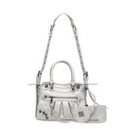 ราคา STEVE MADDEN รุ่น BCELIA กระเป๋าถือ สีเทา (22049565118)