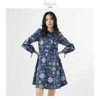 ราคา Shaka Leisure AW22 Hmoong dress ชุดเดรสกระโปรงย้วยเอวสูง ลายปักม้ง แขนตุ๊กตามีโบว์ DS L221107 (22042675320)