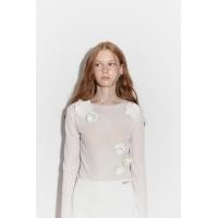 ราคา NICHP Online Exclusive Collection Mabel Top เสื้อตาข่าย ซีทรู ตกแต่งด้วย ดอกไม้ (22306438614)