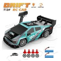 ราคา รถดริฟต์ด้วยเครื่องบังคับวิทยุ2 4ก ปรับความเร็วได้และไฟ LED ได้1 24รถแข่งบังคับรีโมทรถของเล่นของขวัญสำหรับผู้ใหญ่เด็กผู้ชาย (22104924110)