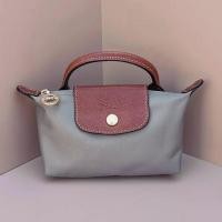 ราคา longchamp official store longchamp ของแท้ MINI กระเป๋าสะพายข้าง กระเป๋าลำลอง กระเป๋าเกี๊ยว กระเป๋าคลัทช มาพร้อมสายสะพาย (22397847025)