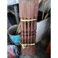 ราคา ขายถูก ลูกกรงไม้แท้ ลูกกรงบันได ลูกตั้ง เฟอร์นิเจอร์ ไม้หลุมพอ หน้ากว้าง2นิ้ว 2นิ้ว ยาว80ซม 1มัดมี10ตัว (22049237940)