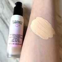 ราคา MAC รองพื้นLight Fullผิวสวยเพิ่มแสง LIGHTFUL C3 NATURALLY FLAWLESS FOUNDATION WITH LIGHT DIFFUSING COMPLEX SPF35 PA (21716868901)