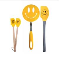 ราคา Tovolo Smiley Setชุดตะหลิวทัพพีอารมณ์ดี เป็นชุดที่ขายดีที่สุด ราคาพิเศษเพื่อแฟนๆของ Tovolo (9978123910)