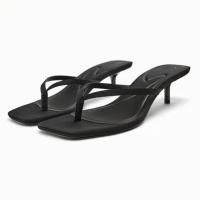 ราคา Zara ใหม่ รองเท้าแตะส้นสูง สีดํา มีสายรัดข้อเท้า (21067399847)