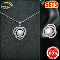 ราคา RainbowSilver เซ็ตต่างหูและจี้พร้อมสร้อยคอ ไข่มุกเงินแท้ชุบโรเดียมฝังเพชรสวิสCZ แถม กล่องหรูหรา พร้อมส่ง ร้านคนไทย A017 (22589113992)