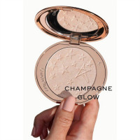 ราคา แท้100 Charlotte Tilbury Hollywood Glow Glide Face Architect Highlighter 7g (22510953964)