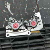 ราคา ปั้มปักข้างโลโก้แดง ขาว ขาหน้า ขาหลัง ใส่รถ Yamaha Nmax แถมฟรีน็อตจับปั้ม2ตัว (22196985659)