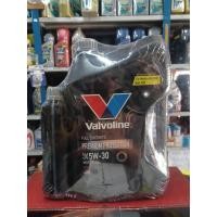 ราคา น้ำมันเครื่องวาโวลีนสังเคราะห์แท้ เบอร์5W 30 เบนซิน4ลิตร 1ลิตร (21306860183)