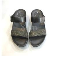 ราคา 8am รองเท้าเพื่อสุขภาพ รองเท้าแฟชั่น เล็กกว่าปกติ1ไซส์ แตะสวม2ตอน ปรับระดับความยาวตอนหลังได้ด้วยเมจิกเทป ประดับด้วยอะไหล่เพชร FF2104 (20068407097)