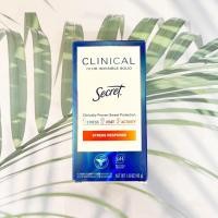 ราคา ซีเครท โรลออนสติ๊ก ระงับเหงื่อ กลิ่นกาย สำหรับผู้หญิง Clinical Strength Invisible Solid Antiperspirant 45g Secret (19488898812)