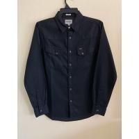 ราคา Wrangler เสื้อเชิ้ตยีนส์ผู้ชาย สวยเท่ สีดำสนิท cotton100 ใส่สบาย ของแท้ ราคาป้าย 1990 บาท (22322050461)