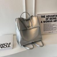 ราคา กระเป๋าเป้หนังสีเงินดูแพงกระเป๋าผู้หญิงกระเป๋าเป้ใบเล็กหนังนิ่มแฟชั่นแบบใหม่ปี2023กระเป๋าเดินทางระยะสั้นสำหรับออกไปข้างนอก (19833068317)