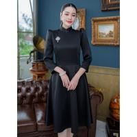 ราคา เดรสทรงไทยจิตรลดา ประยุกต์ ทรงเอ สีเหลืองนวล สีดำ สีขาว สวมใส่ออกงานเรียบร้อยสุภาพ ดูเรียบหรู ผ้าดี สวย ติดตู้ไว้สุดคุ้มค่ะ S 3xl (22117792145)