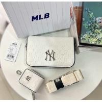 ราคา นาทีทอง กระเป๋าสะพายข้าง ทรงกล่อง สปอร์ตเท่ๆ (22496226398)