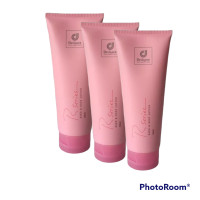 ราคา เซ็ต 3 หลอด 200 ml designer collection R series hand and body lotion 200 ml โลชั่นน้ำหอม อาร์ซีรี่ย์ ของแท้จากมาเลเซีย หอมมากหอมนาน พร้อมบำรุงผิวนุ่มชุ่มชื้น (20512468060)