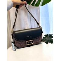 ราคา กระเป๋าสะพายข้าง Guess หน้าเข็มขัด outlet แบบใหม่ล่าสุด (21546178718)