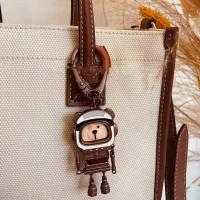 ราคา Starbuck ขาตั้งกล้อง Starbuck ห่วงโซ่การเดินเล่นทางออนไลน์ของคนดังร้านกาแฟพวงกุญแจรูปหมีนักบินอวกาศร้านตุ๊กตาตกแต่งของขวัญสำหรับคู่รัก (18570914113)