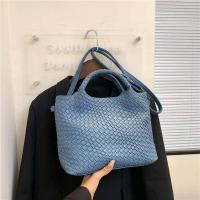 ราคา Handmade กระเป๋าถือสตรีขนาดใหญ่ใหม่ฤดูใบไม้ผลิฤดูร้อน 2024 แฟชั่น Tote กระเป๋าสายคล้องไหล่ทอผ้าไนลอนกระเป๋าสําหรับสุภาพสตรี (22198707311)