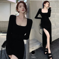 ราคา เดรสยาวสีดำ กระโปรงผ่าข้าง เสื้อแขนยาวคอยู ดีเทลด้านหลังเป็นซีทรู โชว์หลังเซ็กซี่ เดรสใส่ออกงาน เดรสไปเที่ยวผับ ทรงเข้ารูป 9105 (22574343919)