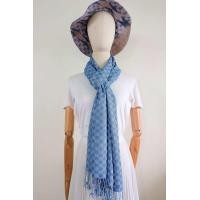 ราคา ผ้าพันคอย้อมคราม ทอมือ 4 ตะกอ (22642073161)