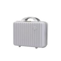 ราคา NEW กระเป๋าเดินทาง รุ่น MINI HUGE ของเเท้ ขนาด 14 นิ้ว มีให้เลือก 5สี กระเป๋าใส่เครื่องสำอาง ABS PC กระเป๋าเดินทาง Bunnyshop889 (22436840051)