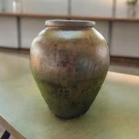 ราคา แจกันดินเผาทรงไหอ้วนเรียบ วินเทจสไตล์ ขนาด 25 x 29 cm (21612432086)