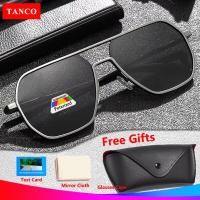ราคา TANCO 2067K แว่นกันแดดกรองแสงเปลี่ยนอัตโนมัติสำหรับผู้ชายแว่นกันแดดเปลี่ยนสีได้โพลาไรซ์ขับรถตกปลาเลนส์กรอบโลหะ UV400สไตล์วินเทจแว่นตาพร้อมกล่องแว่นตา (22251338778)