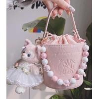 ราคา กระเป๋าสะพายข้างทรงถัง กระเป๋าถือ มีกล่อง (22421265439)