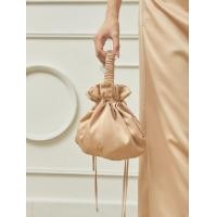 ราคา Pirunya Pouch Bag 01 กระเป๋าถือ ถุงผ้าซาติน คล้องแขน หูรูดปรับได้ ออกงาน เพื่อนเจ้าสาว (20962532455)