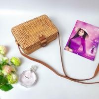 ราคา กระเป๋าสานไม้ไผ่หวายเวียดนามกระเป๋าสะพายไหล่สะพายข้างกระเป๋าผู้หญิงกระเป๋าทรงกลมใบเล็กสไตล์วินเทจลำลองสำหรับท่องเที่ยววันหยุดแมทช์ง่าย (17671100623)