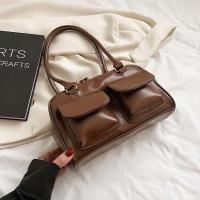 ราคา กระเป๋าสะพายข้างสตรีเกาหลีPU Glossy Black Bag กระเป๋าถือหนังสิทธิบัตรสีดำมันวาว (21378896702)