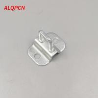 ราคา Back Door Lock Striker Tailgate Latch Striker for 2002 2018 Nissan Urvan E25 Nissan NV350 E26 90570 VW000 (9404326105)