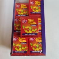 ราคา tutti frutti ทุตตี ฟรุตตี ผลไม้รวม รูปผีเสื้อ และ รูปรถ และ รสโคล่า tutti frutti cola (15246281558)